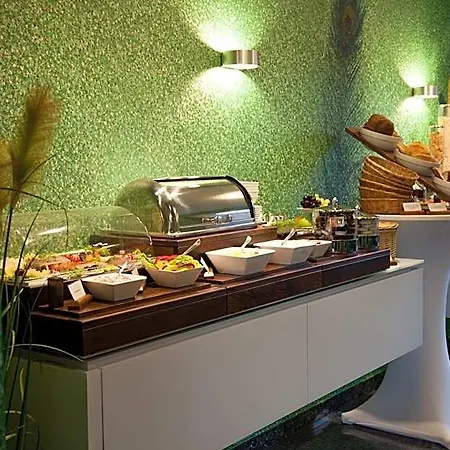 Aragon - - Garni Bed & Breakfast